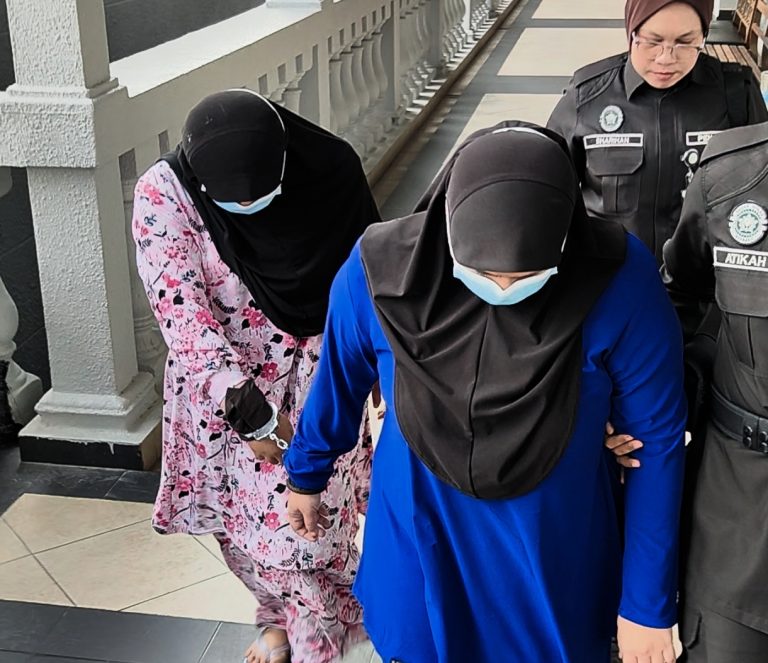 Sumbat anak dalam sangkar kucing, ibu dan rakan dijel 3 tahun