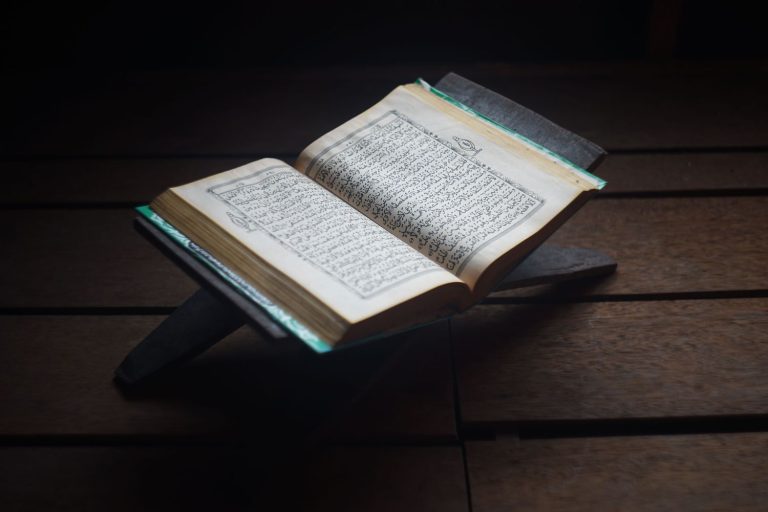 Anugerah Allah melalui bulu roma, mendengar alunan ayat-ayat suci juga mampu membuat kita meremang