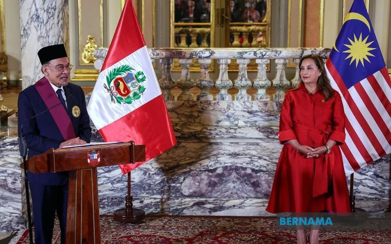 Malaysia tawar 2 biasiswa kepada pelajar Peru