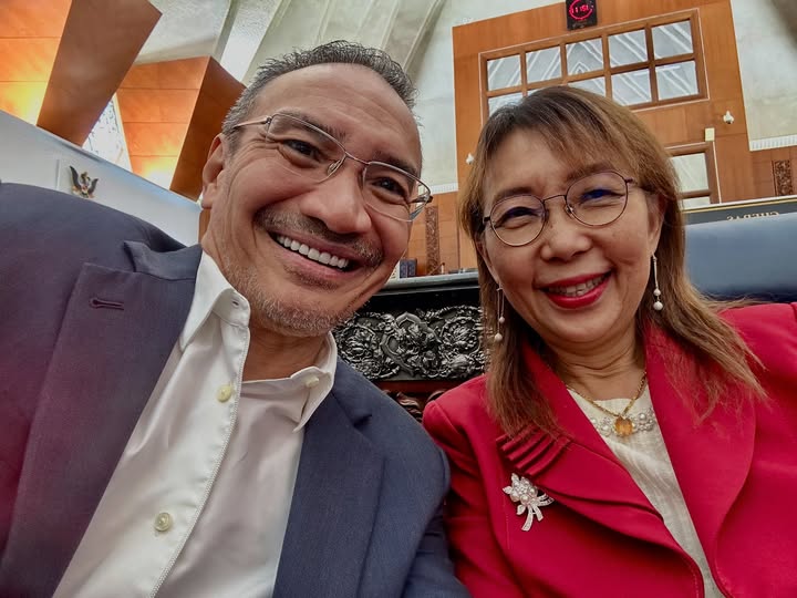 Hishammuddin calon PM ke-11? Jangan percaya khabar angin
