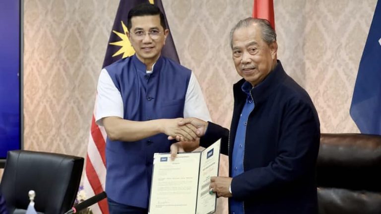 Azmin sah dilantik Setiausaha Agung PN