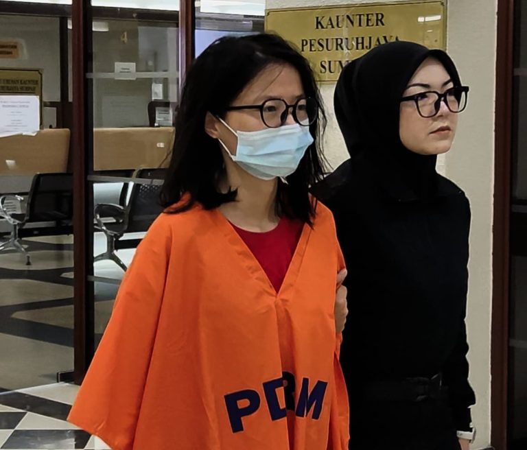 Wanita warga China didakwa bunuh rakan sekerja
