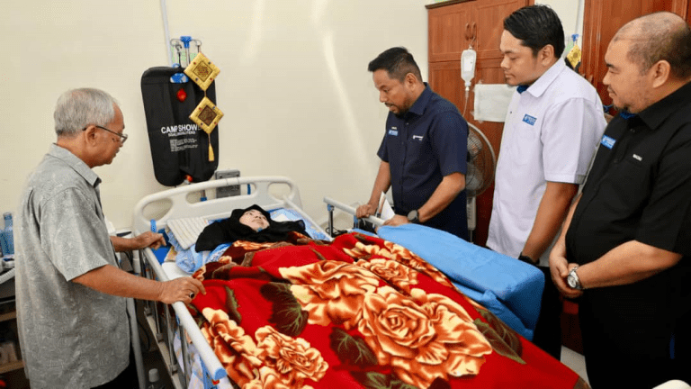 Pelajar tajaan YBR lumpuh keseluruhan terima RM19,000 pampasan perlindungan takaful