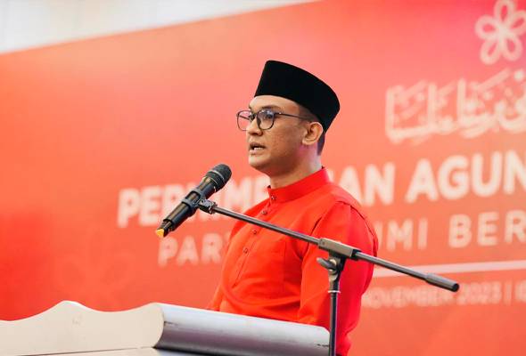 Setiausaha PN Wilayah Persekutuan Mahathir Rais tinggalkan PN, Bersatu