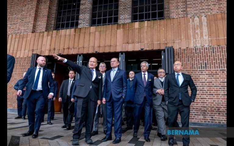 Lawatan PM ke London raih potensi pelaburan RM11 bilion