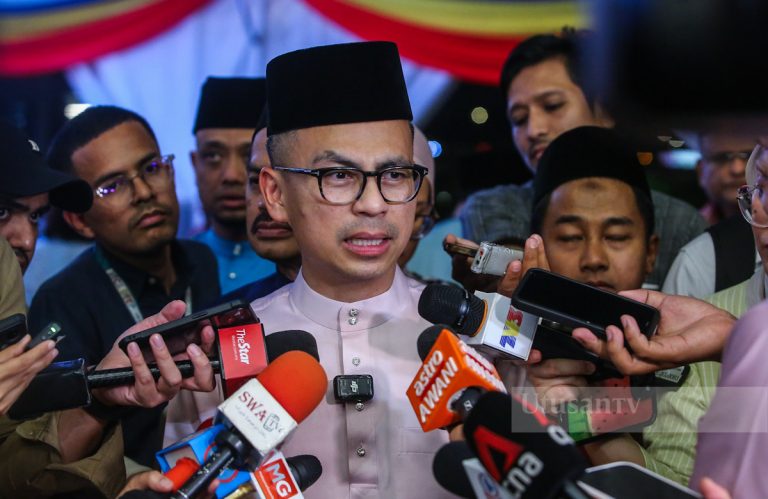 Gagal bayar gaji pekerja, tayangan dua filem terima DKK disekat – Fahmi