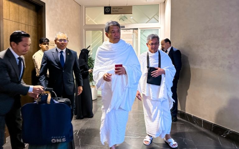 Mohamad Hasan tiba di Jeddah untuk sesi tergempar OIC mengenai Gaza