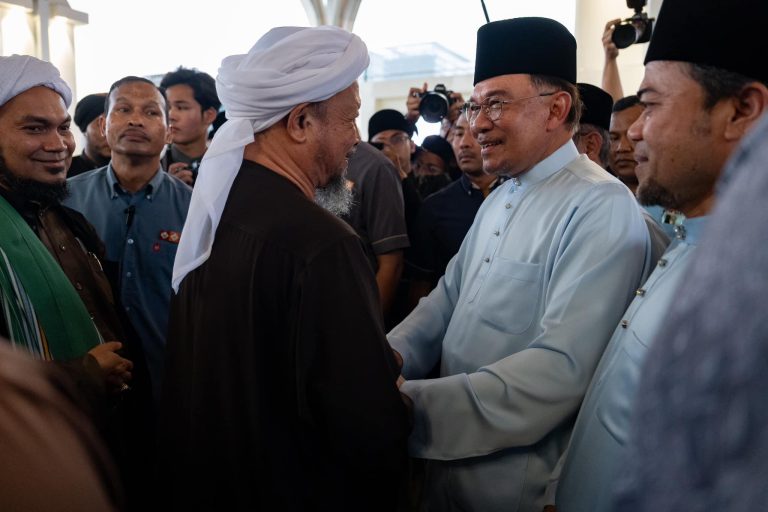 PM, sekolah pondok Kelantan sepakat dalam isu Islam berbanding besarkan perbezaan