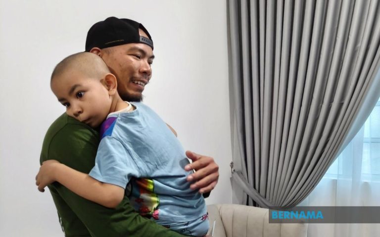 Dana beli ubat kanser cukup, bapa Nur Sumayyah ucap terima kasih