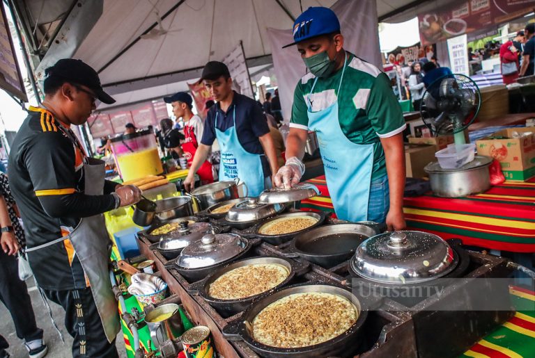 2.06 juta tenaga kerja kelulusan tinggi bekerja dalam bidang tak sepadan – DOSM