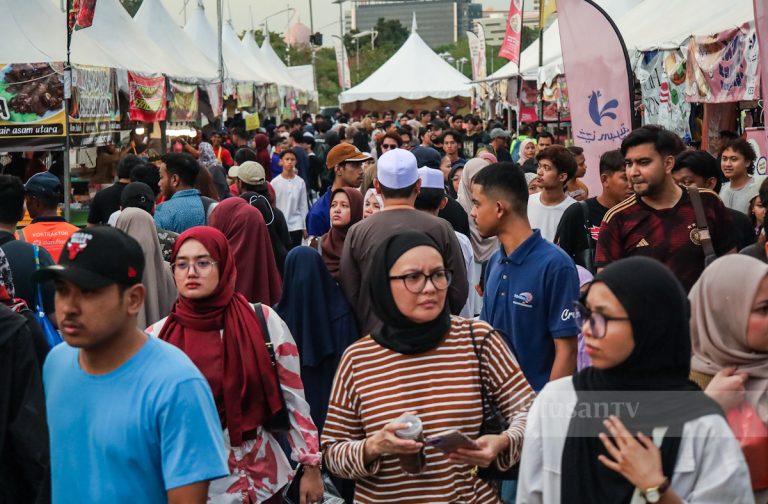 Pasaran buruh Malaysia pulih 2024, dijangka stabil sepanjang 2025 – DOSM