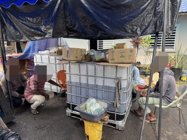 KPDN tumpaskan aktiviti penyelewangan minyak masak bersubsidi di Semenyih