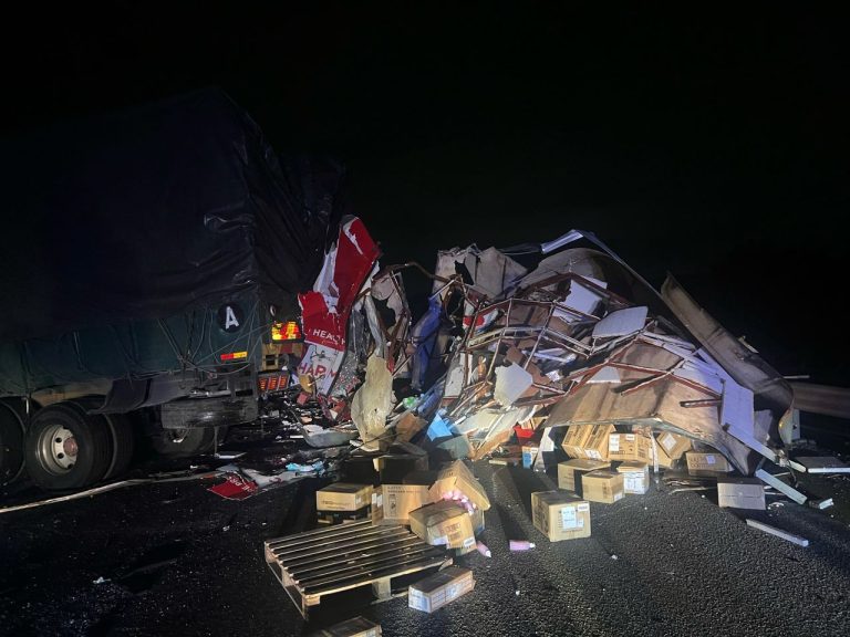 1 maut, 2 parah dalam kemalangan 5 kenderaan dekat Kulai