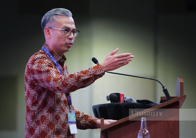 Sidang ASEAN: Syarikat swasta diminta beri kelonggaran pekerja kerja di rumah – Fahmi