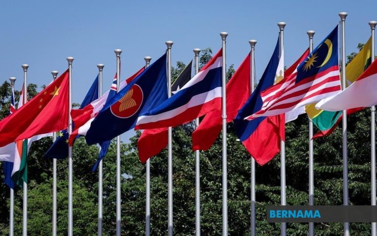 Sidang Kemuncak ASEAN: Syarikat swasta digalak kerja dari rumah, sekolah sekitar lokasi laksana PdPR