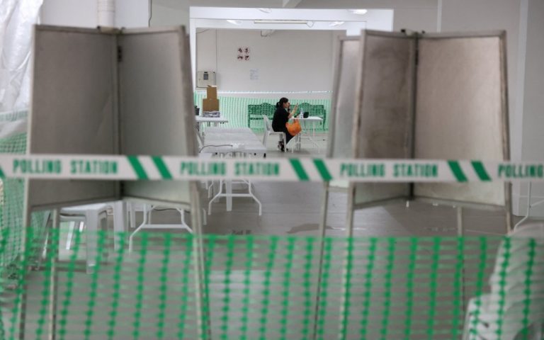 PRU2025 Singapura: Pemilih keluar mengundi di seluruh negara