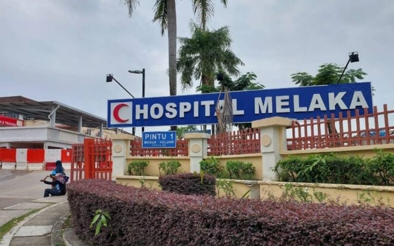 Jabatan Kesihatan Melaka diarah siasat dakwaan bayi demam panas dibiar 11 jam