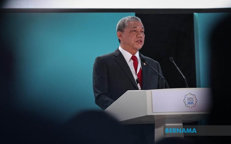 Malaysia terus perkukuh perkhidmatan awam – TPM Fadillah