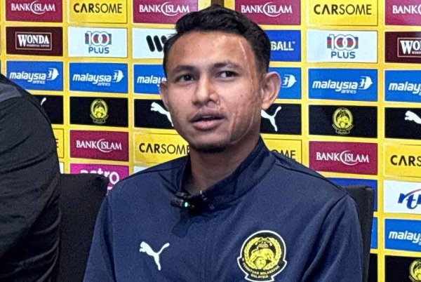 Mickey kekal bersama Selangor FC