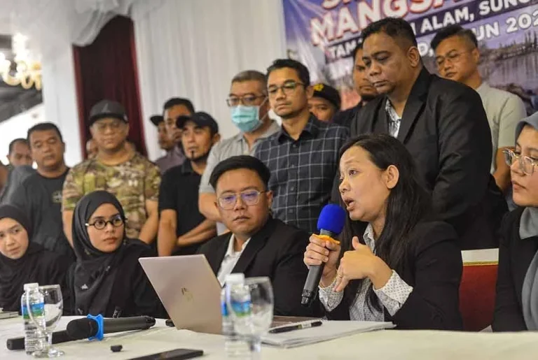 Penduduk Taman Seri Alam tuntut RM1.6 juta, dakwa kolam takungan pecah punca banjir