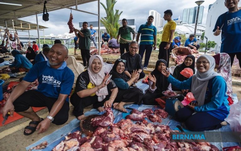 Ibadah korban eratkan perpaduan masyarakat komuniti – Fahmi Fadzil