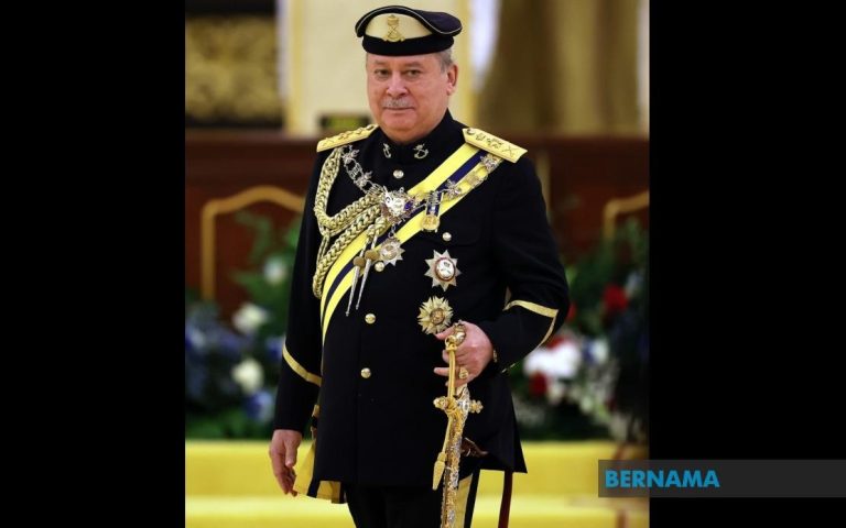 Pangkat Datuk, Tan Sri bukan untuk dibeli – Sultan Ibrahim