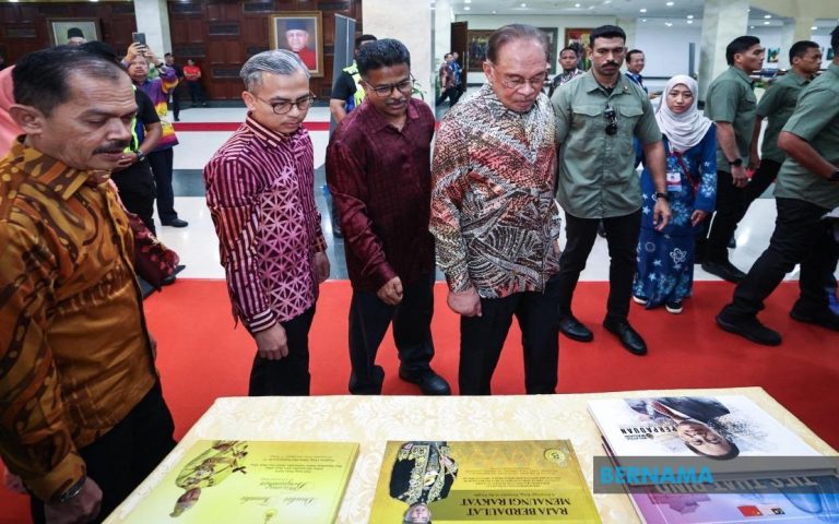 HAWANA simbol pengiktirafan kerajaan terhadap peranan pengamal media – Fahmi