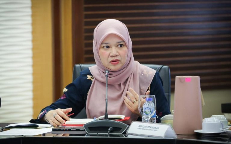 64 projek pembangunan semula sekolah daif siap sejak 2025