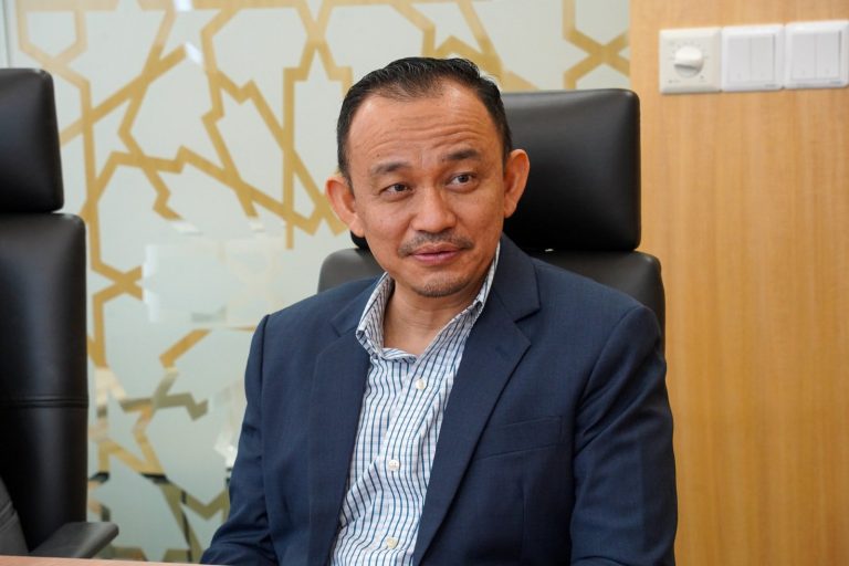 Maszlee nafi Anwar menjerit marah Rafizi dalam mesyuarat MPP