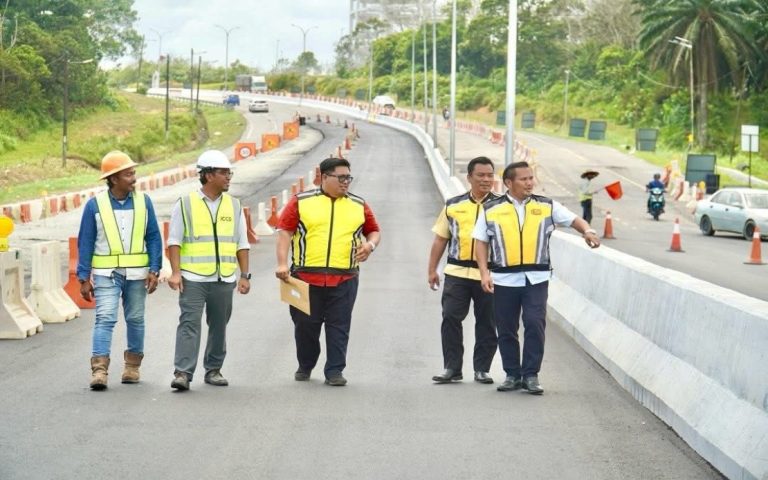 Projek naik taraf, pelebaran jalan kawasan Kempas Utama pada tahap 94 peratus – Exco