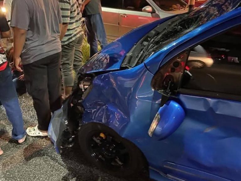 Myvi langgar langgar lampu merah rempuh 3 motosikal, 4 cedera