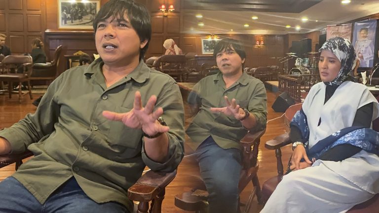 Wanita itu ada niat tak baik, lebih kepada dendam & mahu runtuhkan rumah tangga kami – Azlan Komeng