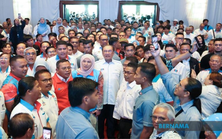 PRN Sabah: Tiada pertembungan tiga penjuru PH-BN-GRS – Anwar