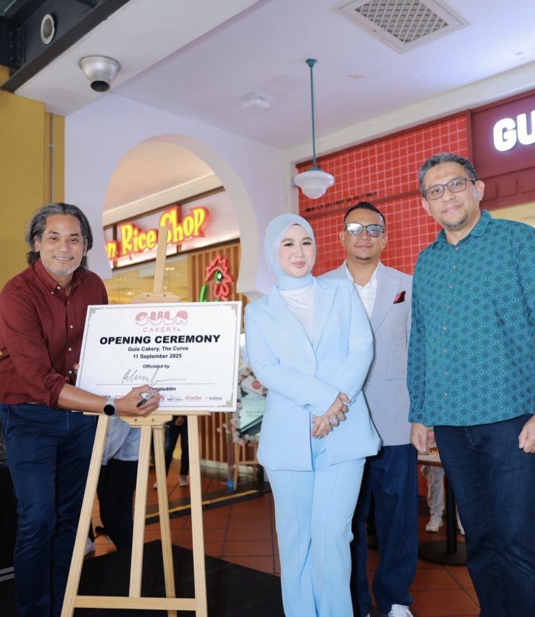 Gula Cakery jadi fenomena & ada kelas tersendiri, Khairy Jamaluddin puji impian serta konsistensi