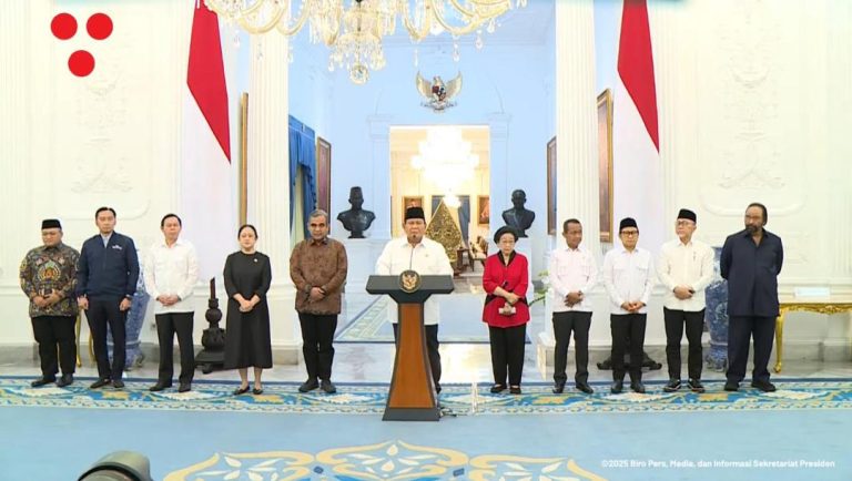 Prabowo umum tarik balik elaun ahli Parlimen Indonesia