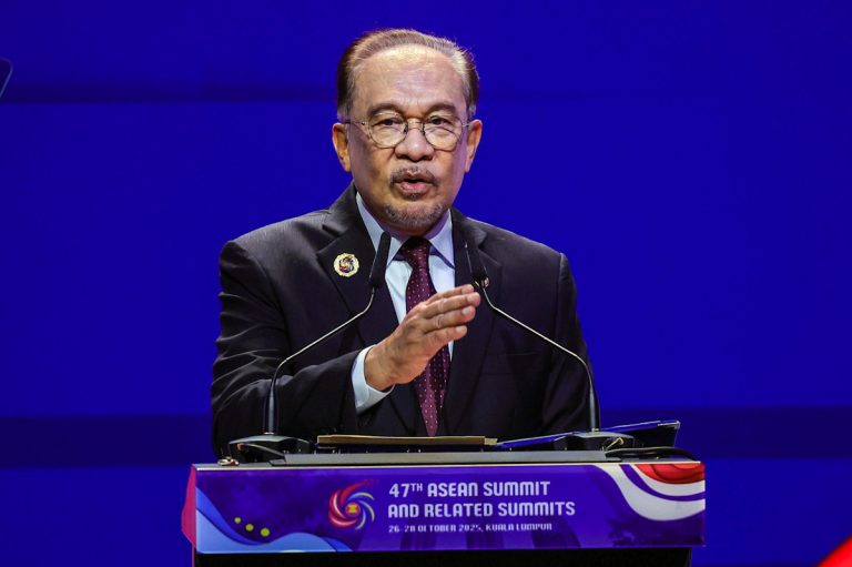 Kerajaan bentang RUU tempoh perkhidmatan PM tak lebih 10 tahun