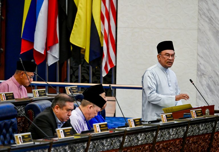 Belanjawan 2026: Bantuan Khas Kewangan RM500 semua penjawat awam gred 56 dan ke bawah