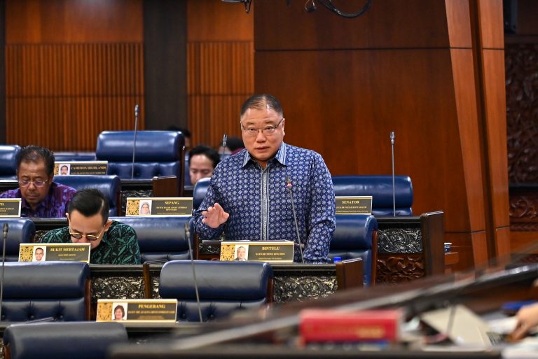 King Sing akui khilaf isu hidang arak dalam majlis makan malam