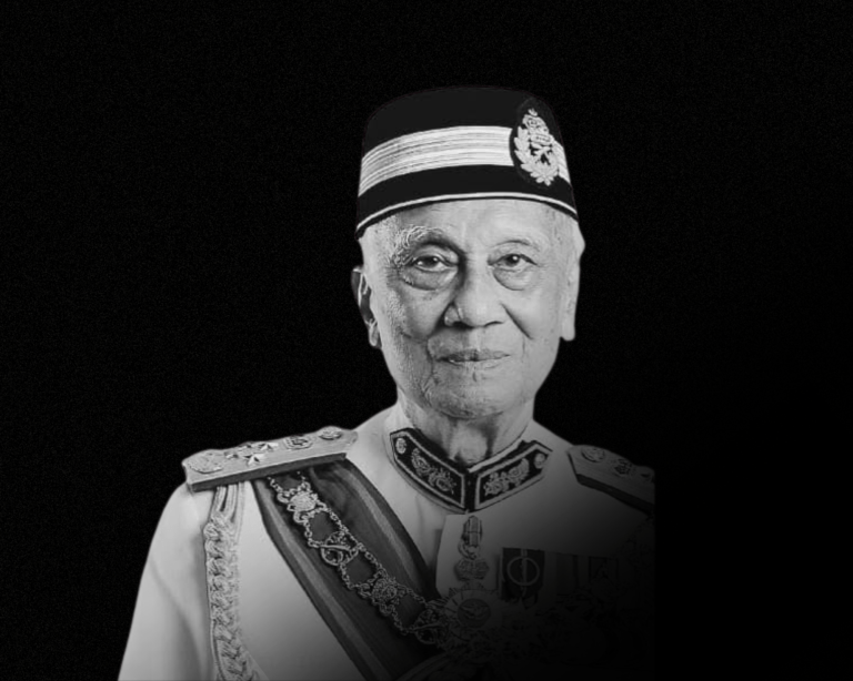 Bekas Panglima Angkatan Tentera, Tun Dr Mohamed Hashim Mohd Ali meninggal dunia