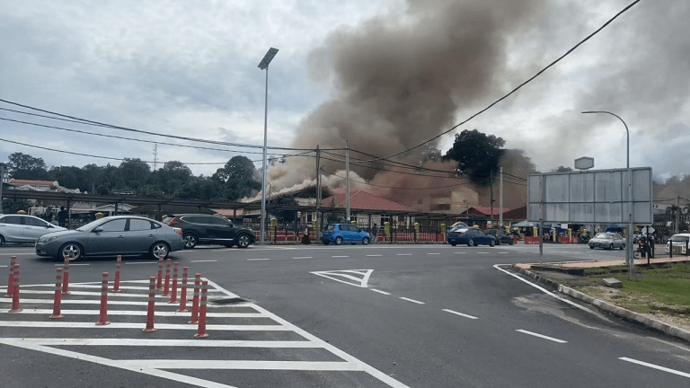SK Baling terbakar: KKR arah pasukan teknikal JKR nilai tahap kerosakan, keselamatan bangunan