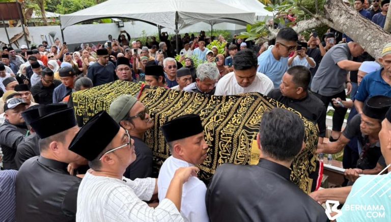 Jenazah Bung Moktar selamat dikebumikan