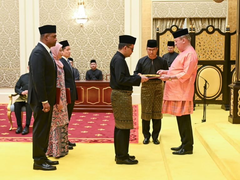 7 menteri, 8 timbalan menteri selesai angkat sumpah jawatan