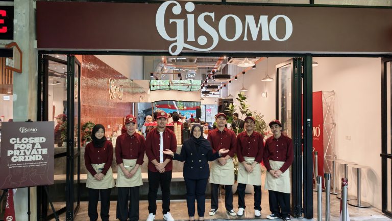 Anak komposer Lan Laga, Syailah buka kafe Gisomo Coffee, dedikasi asal usul Pantai Timur