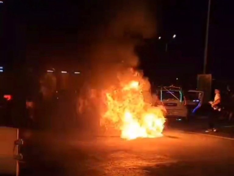 Myvi hangus 90 peratus akibat terbakar dalam pameran kenderaan