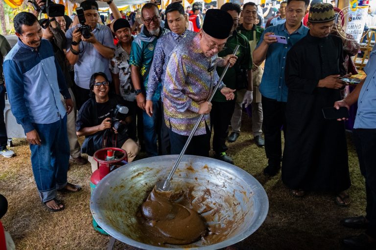 Bulan Ramadan harus jadi medan perkukuh perpaduan bukan bertelagah – PM
