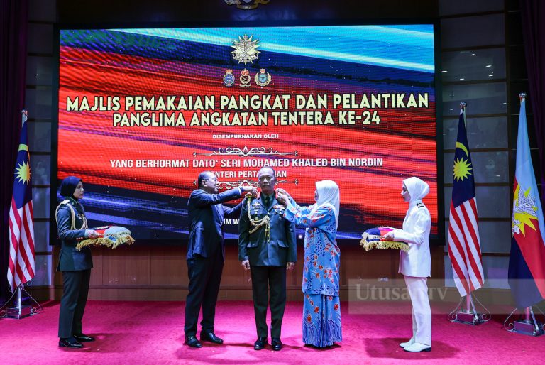 Jeneral Datuk Malek Razak Sulaiman dilantik sebagai Panglima Angkatan Tentera ke-24
