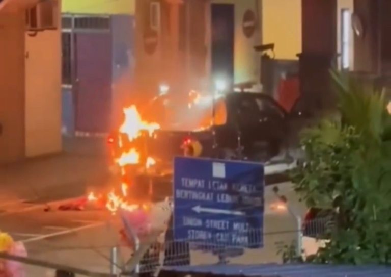 Dua anggota MBPP cedera, belon hasil rampasan meletup