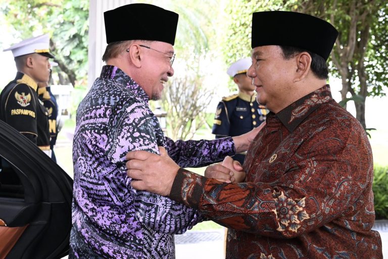 Malaysia, Indonesia pastikan rantaian bekalan, laluan perdagangan terus terpelihara – PM