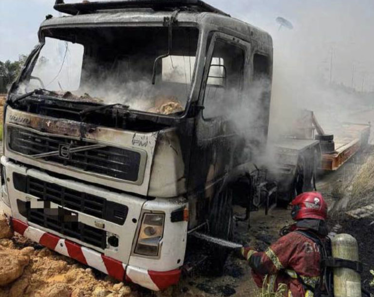 Kanak-kanak usia 4 tahun maut dalam kebakaran lori, bapa terselamat