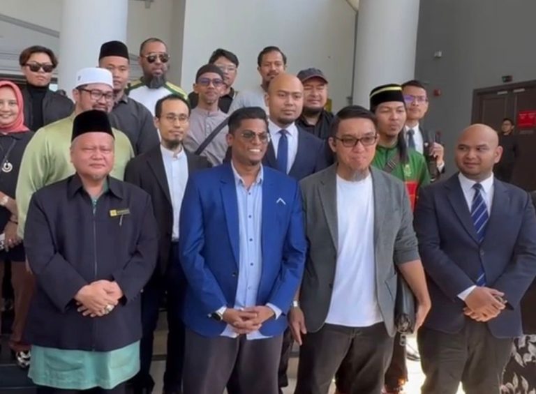 Zamri Vinoth tak larikan diri, uruskan perniagaan di Thailand – Peguam